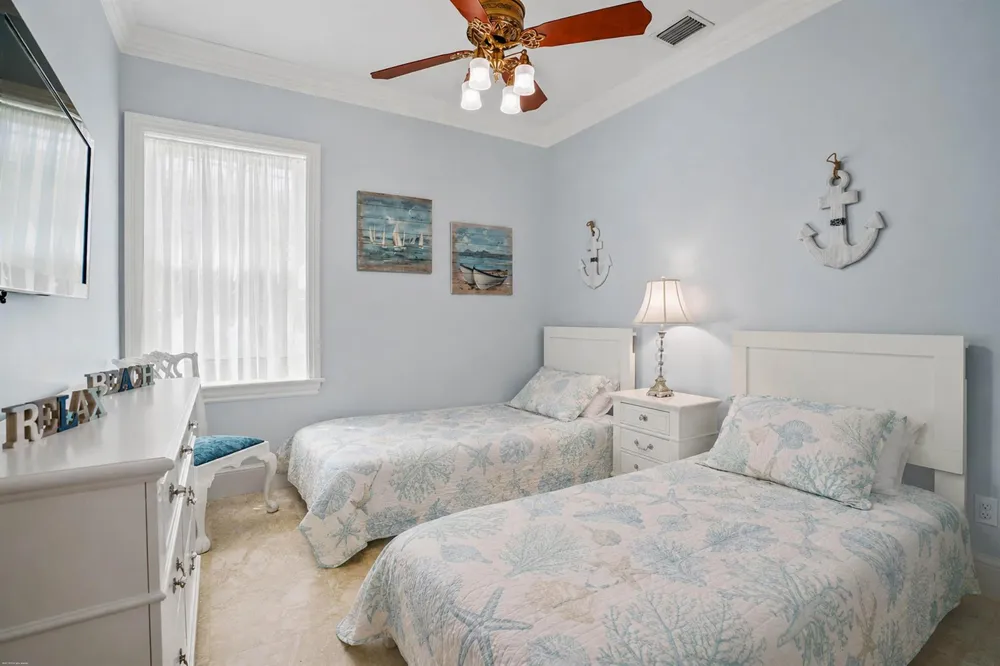 17667 SE Federal Highway Tequesta, FL 33469