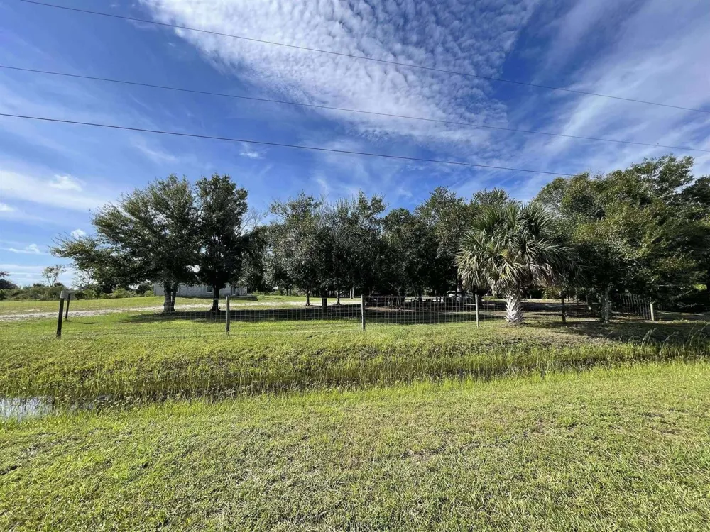 16738 NW 262nd Street Okeechobee, FL 34972