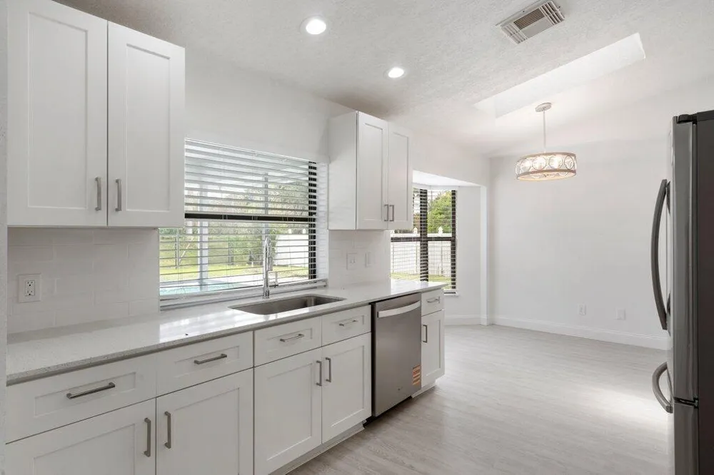 160 SW Grove Avenue Port St. Lucie, FL 34983