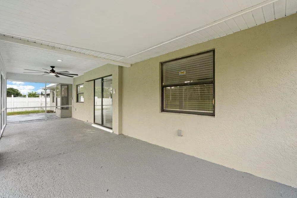160 SW Grove Avenue Port St. Lucie, FL 34983