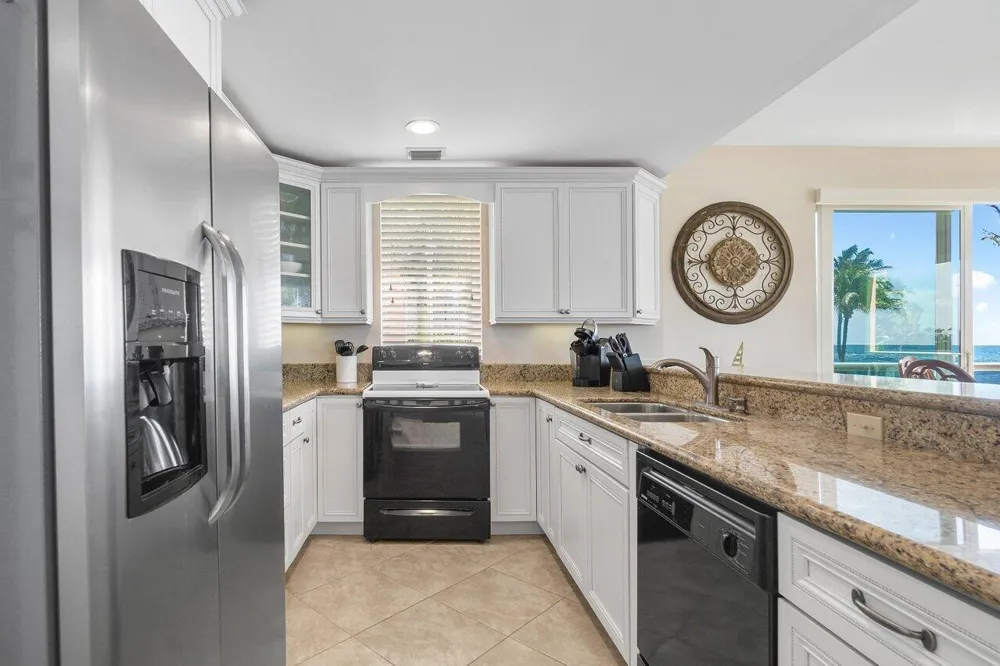 120 Inlet Way #204 Palm Beach Shores, FL 33404