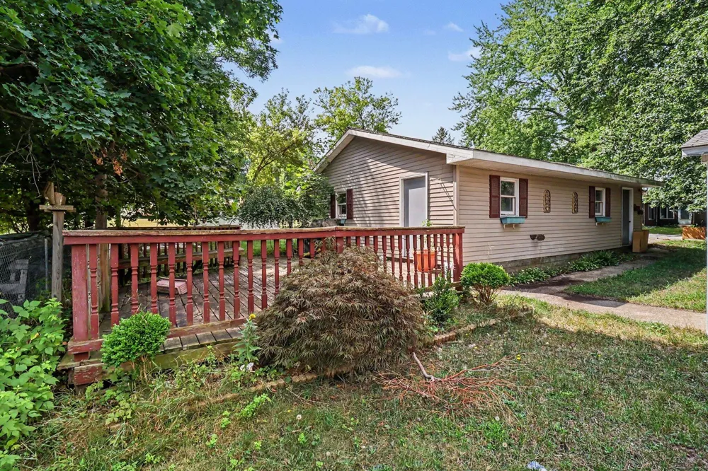 3907 E Main Street Fountain, MI 49410