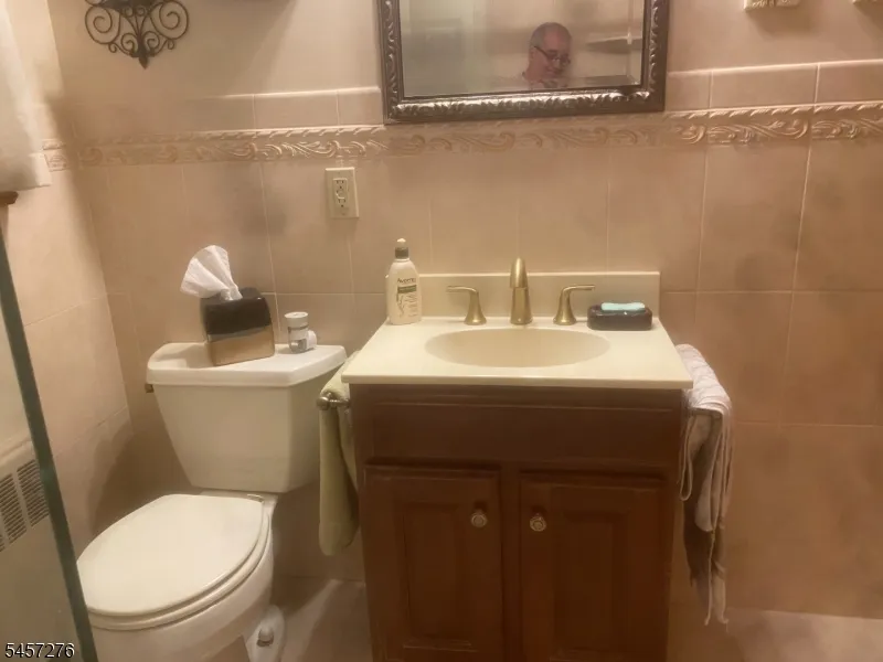 74 Avenue D Lodi, NJ 07644