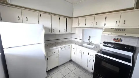 2800 NW 56th Avenue #G406