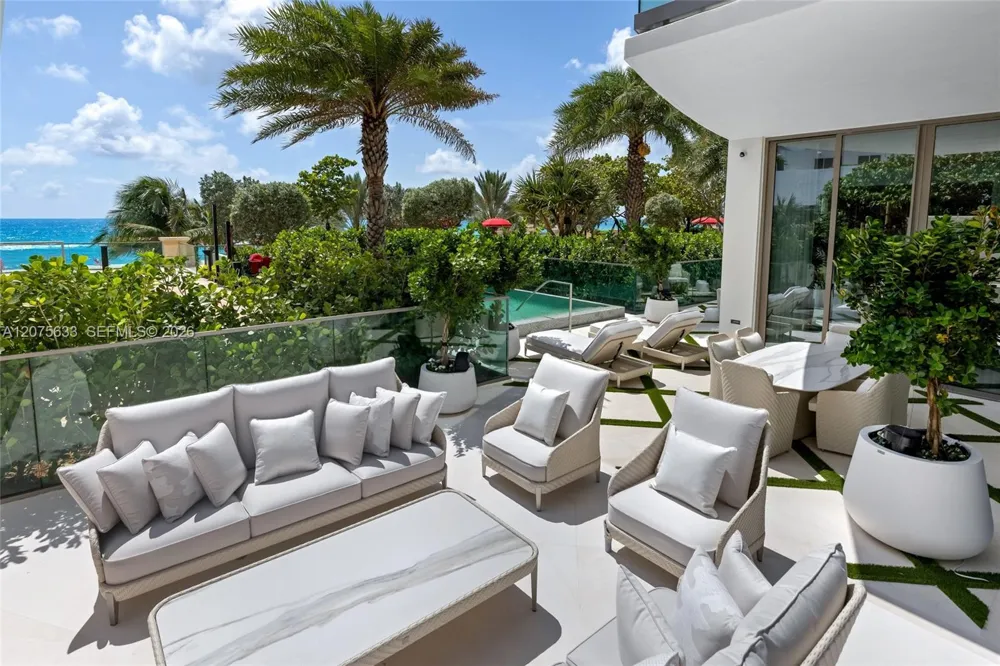 17975 Collins Ave #N-SF-02 Sunny Isles Beach, FL 33160