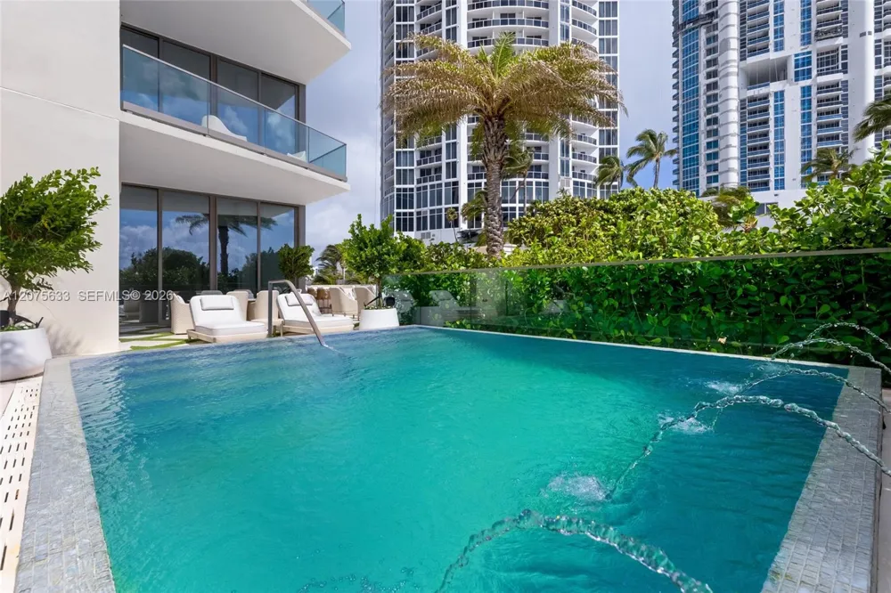 17975 Collins Ave #N-SF-02 Sunny Isles Beach, FL 33160