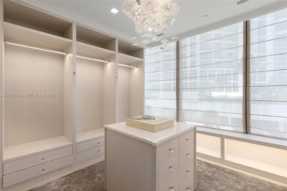 17975 Collins Ave #N-SF-02 Sunny Isles Beach, FL 33160
