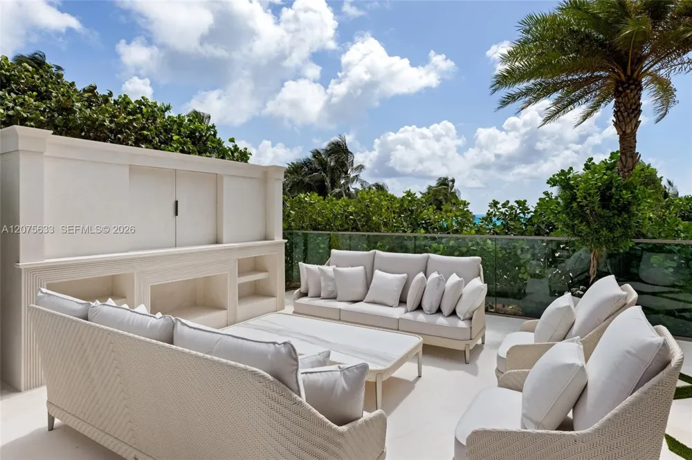 17975 Collins Ave #N-SF-02 Sunny Isles Beach, FL 33160
