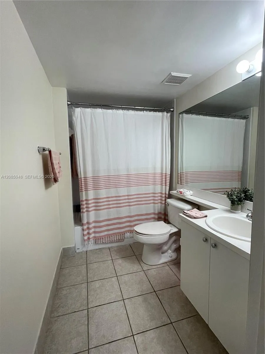 2009 SE 10th Ave #303 Fort Lauderdale, FL 33316