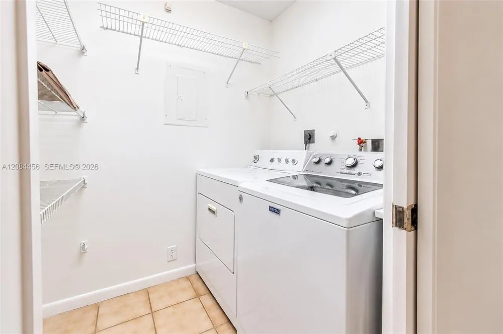 5289 Fairway Woods Dr #2911 Delray Beach, FL 33484