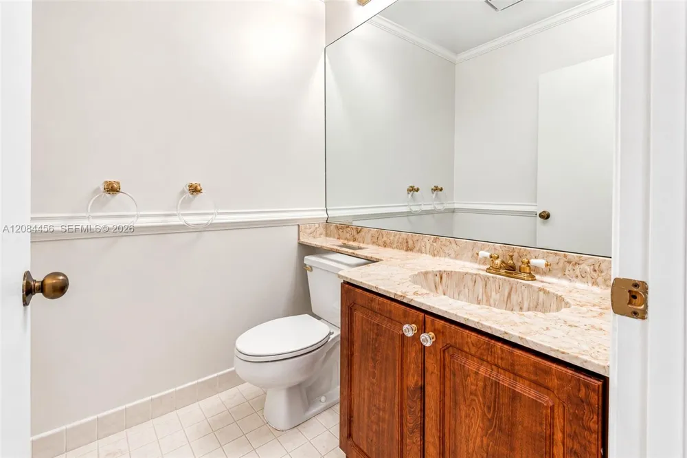 5289 Fairway Woods Dr #2911 Delray Beach, FL 33484