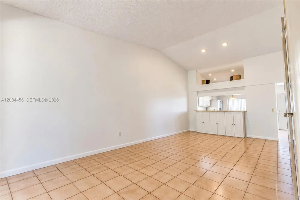 5289 Fairway Woods Dr #2911 Delray Beach, FL 33484