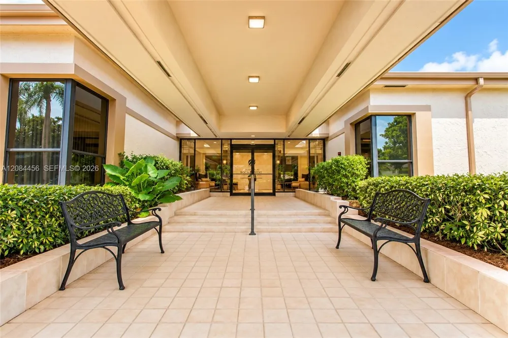 5289 Fairway Woods Dr #2911 Delray Beach, FL 33484