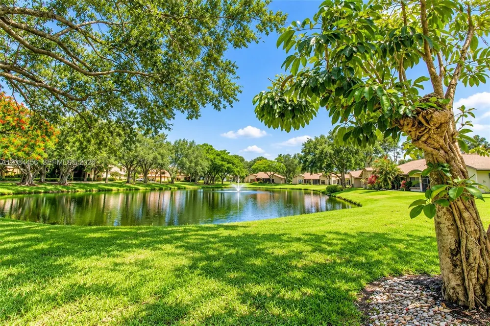 5289 Fairway Woods Dr #2911 Delray Beach, FL 33484