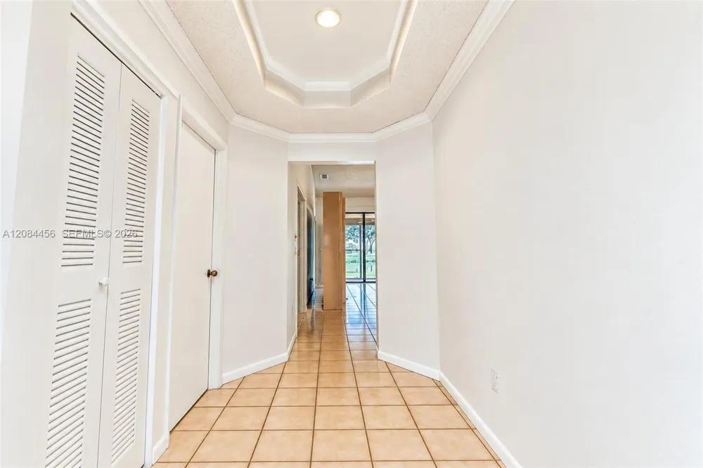 5289 Fairway Woods Dr #2911 Delray Beach, FL 33484