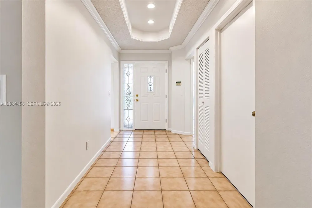 5289 Fairway Woods Dr #2911 Delray Beach, FL 33484