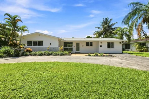 807 SE 9th Ter
