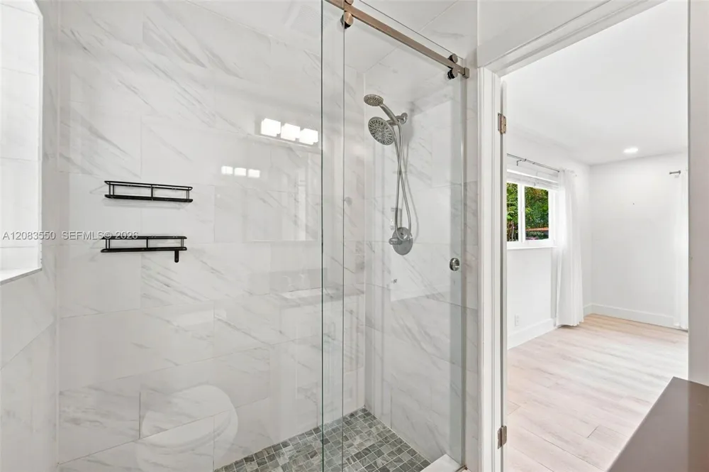 807 SE 9th Ter Deerfield Beach, FL 33441
