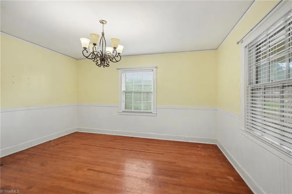 112 Erwin Street Mocksville, NC 27028