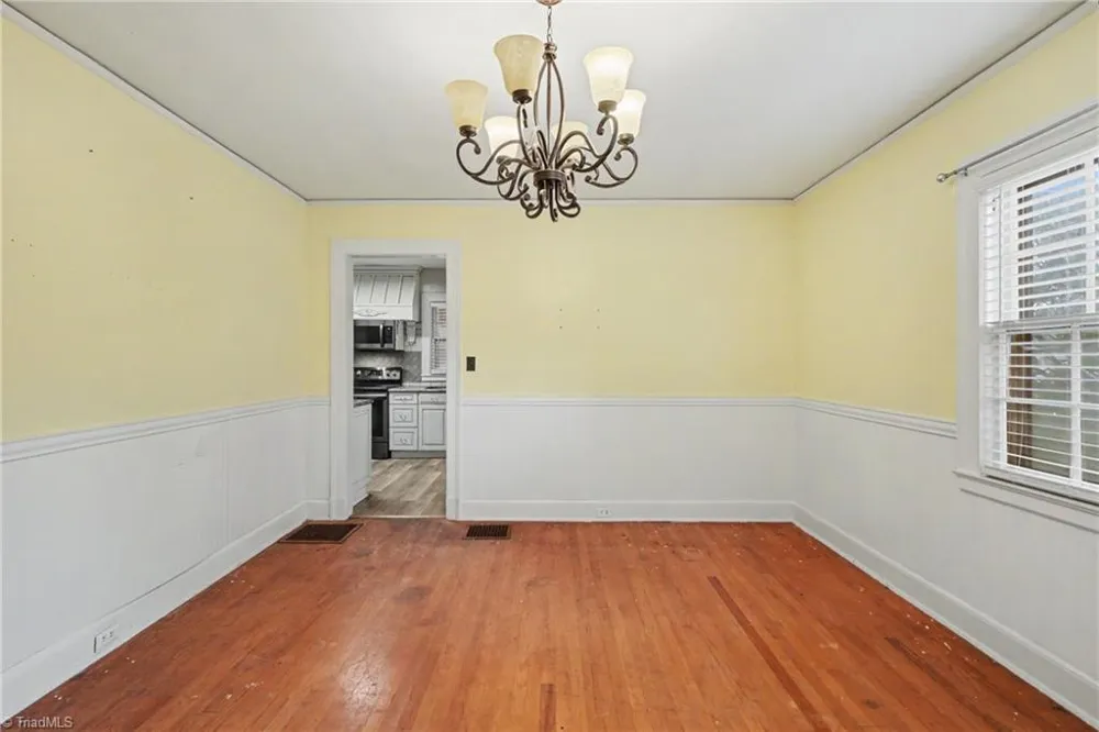 112 Erwin Street Mocksville, NC 27028