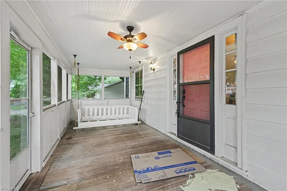 112 Erwin Street Mocksville, NC 27028