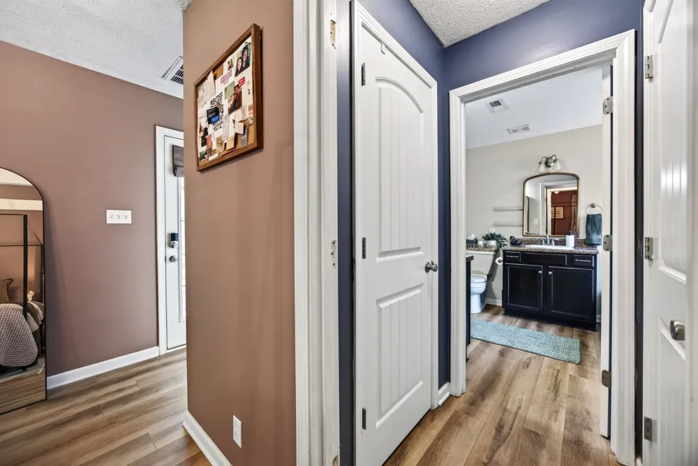 1028 Hendricks Ct Clarksville, TN 37040