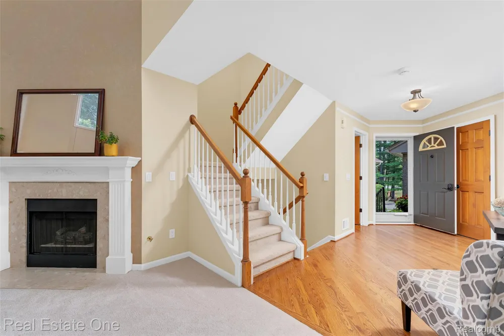 4884 Pine Eagles Court Genoa Township, MI 48116