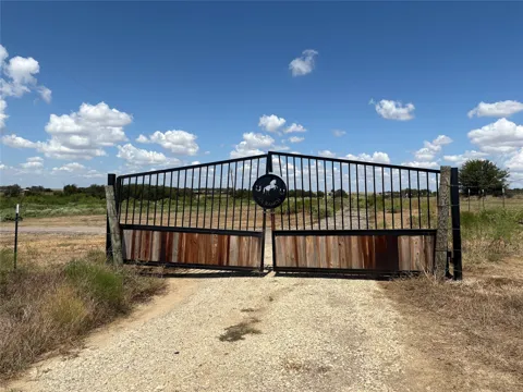 1701 County Road 466