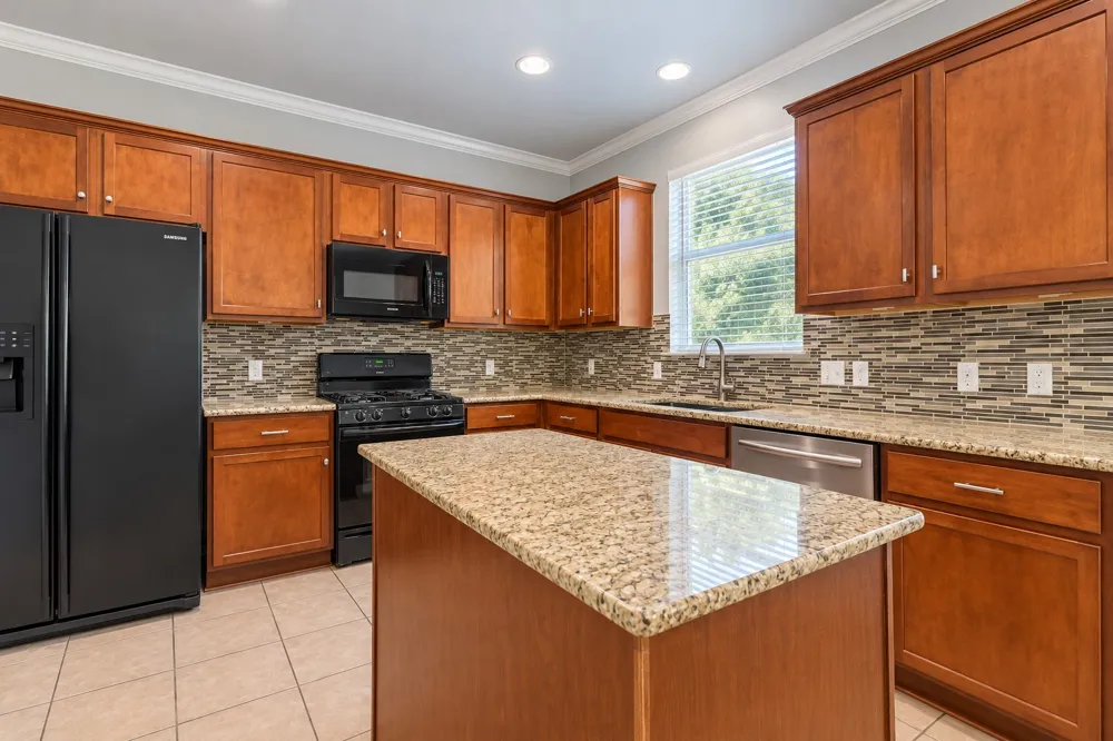 201 Middle Creek Buda, TX 78610