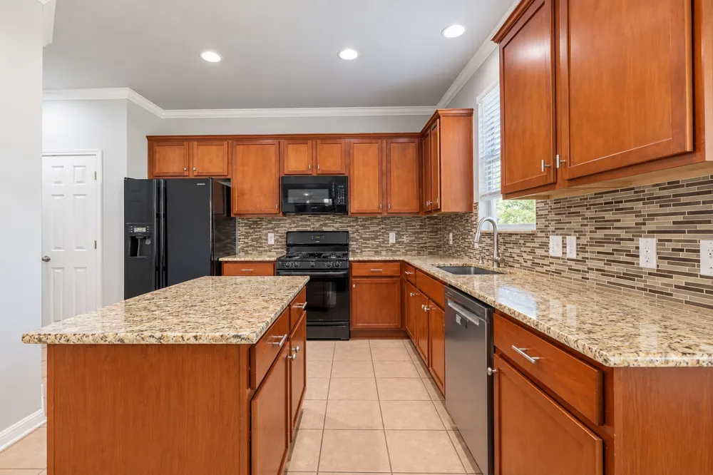 201 Middle Creek Buda, TX 78610