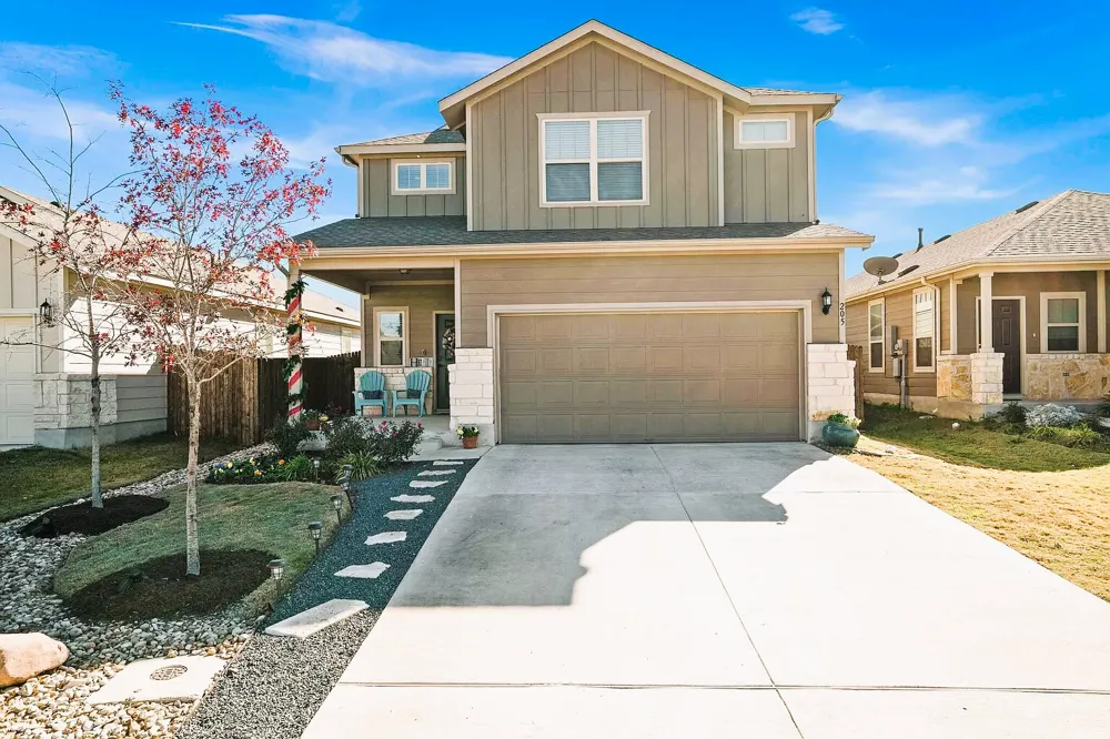 205 La Dera Drive Liberty Hill, TX 78642