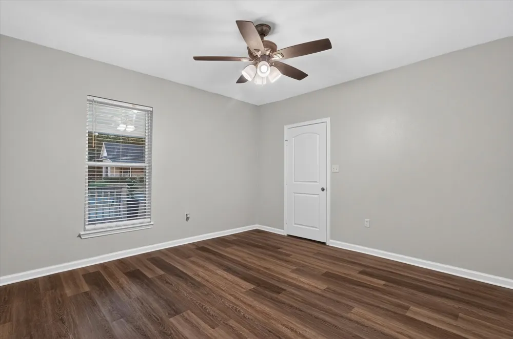 906 Catherine Street Terrell, TX 75160