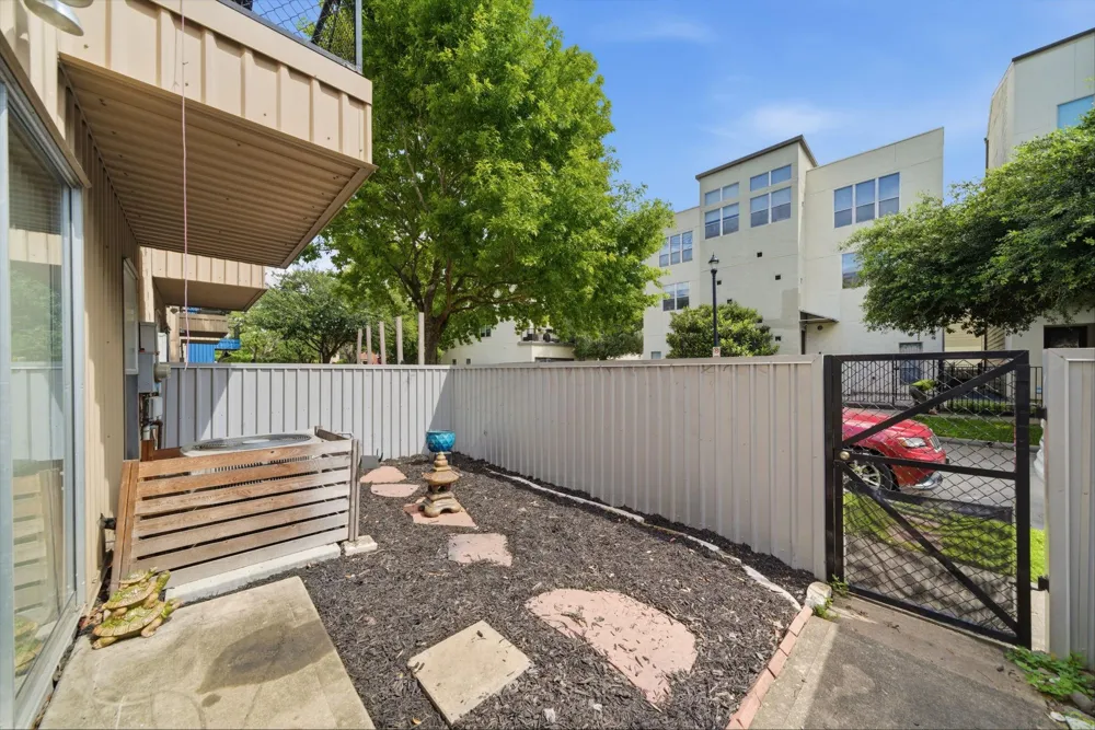 1612 Drew Street Houston, TX 77004