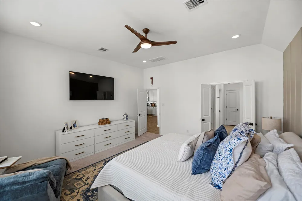 29003 Spicewood Valley Drive New Caney, TX 77357