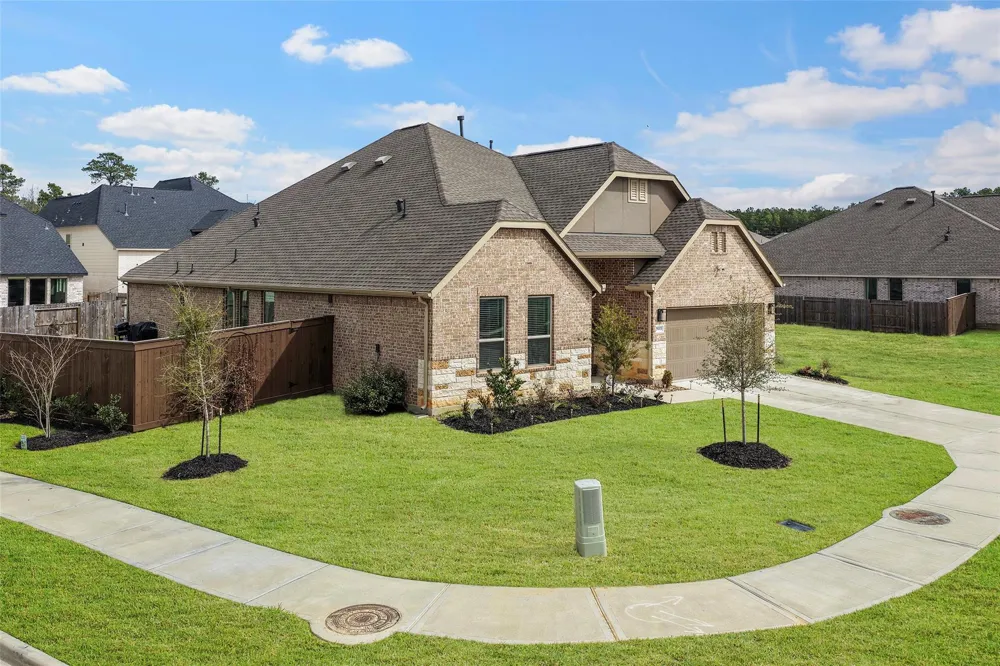 29003 Spicewood Valley Drive New Caney, TX 77357
