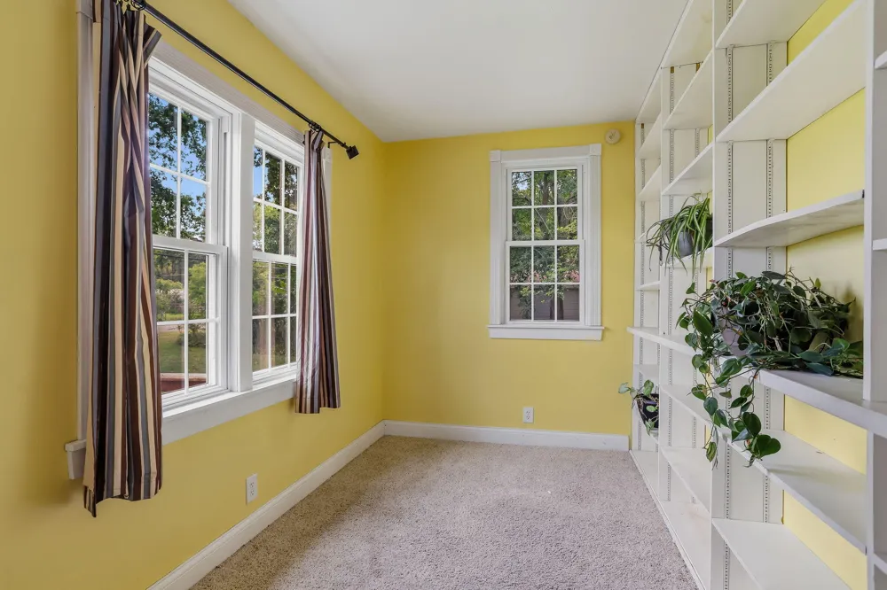 1982 Fairplain Avenue Benton Harbor, MI 49022