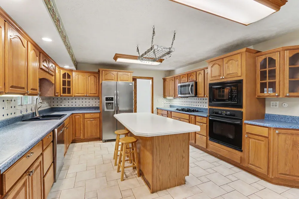 282 S Minges Road Battle Creek, MI 49015