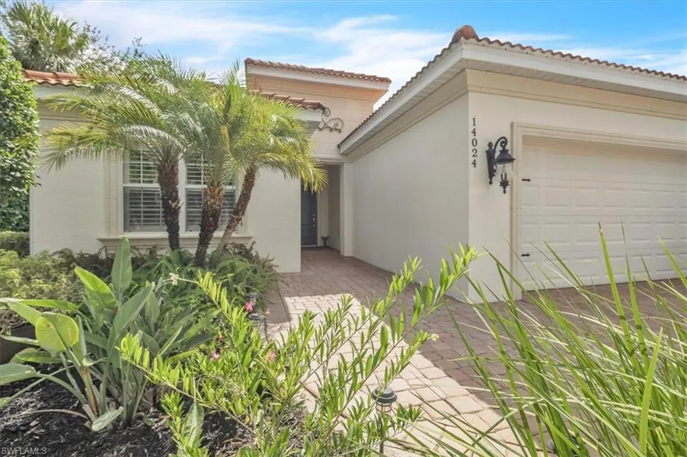 14024 Mirror Drive Naples, FL 34114