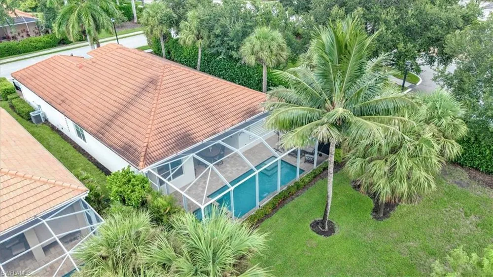 14024 Mirror Drive Naples, FL 34114