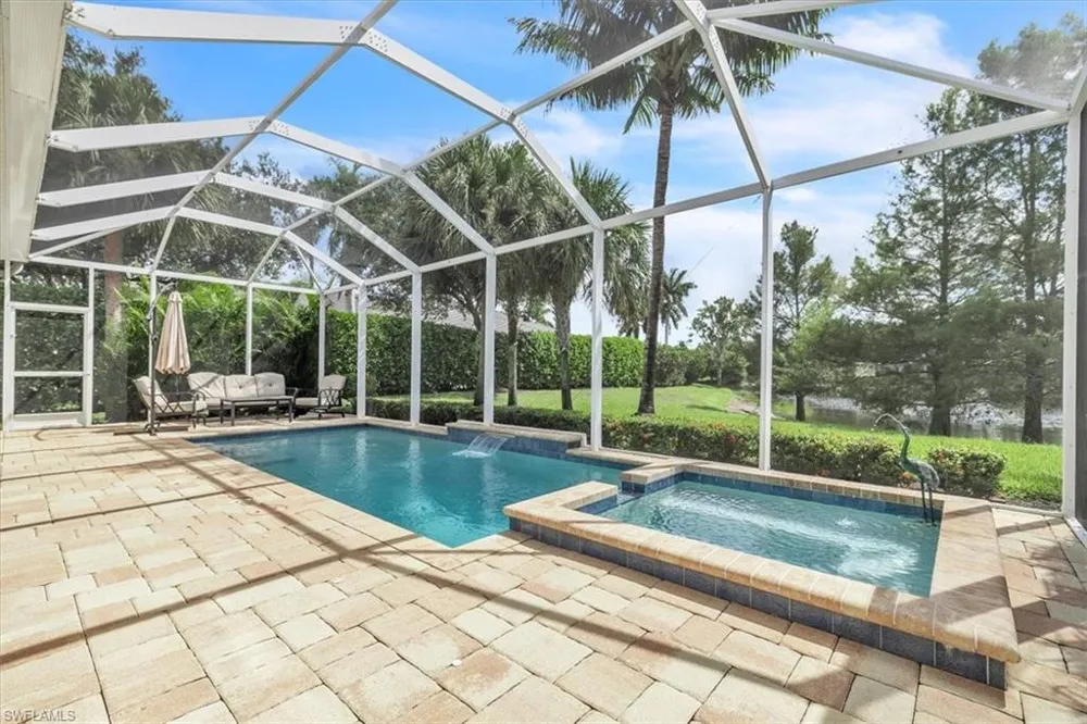 14024 Mirror Drive Naples, FL 34114