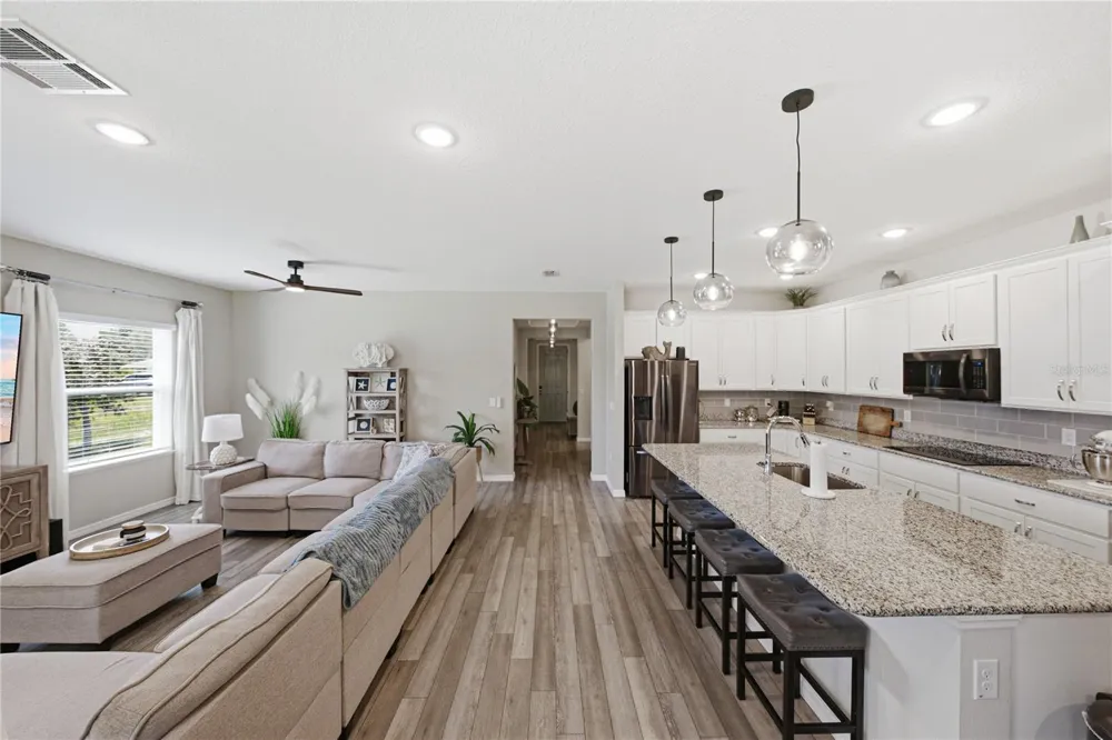 8170 NORDICA ROAD Weeki Wachee, FL 34613