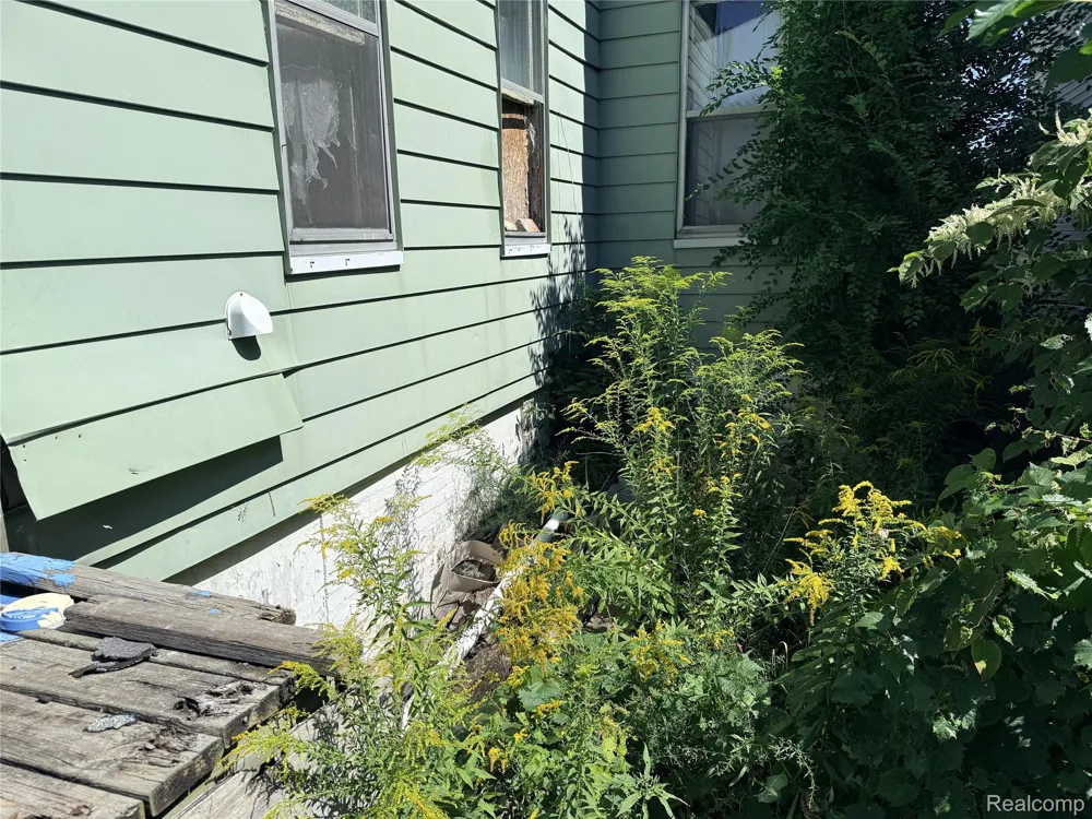 1799 Sheridan Street Detroit City, MI 48214