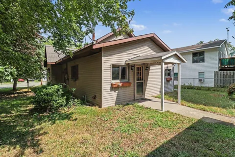 3907 E Main Street