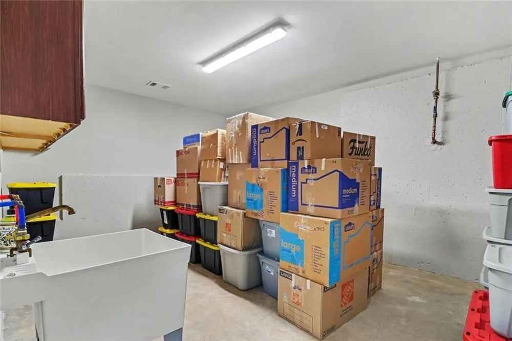 5453 Copper Creek Road Flowery Branch, GA 30542