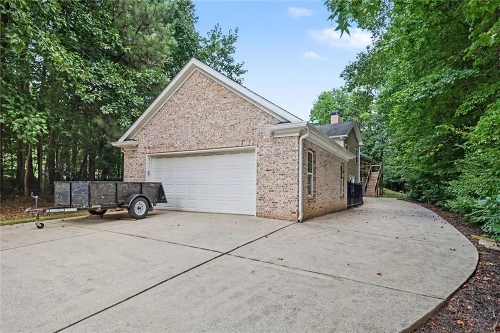 5453 Copper Creek Road Flowery Branch, GA 30542