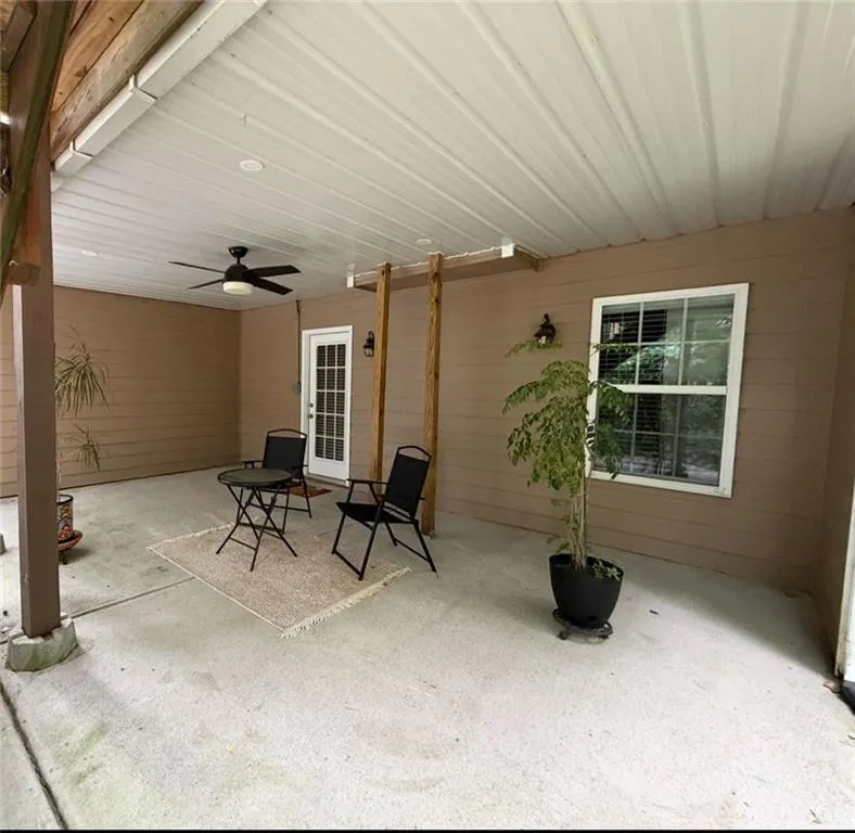 5453 Copper Creek Road Flowery Branch, GA 30542