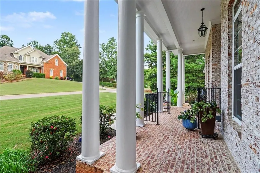 5453 Copper Creek Road Flowery Branch, GA 30542