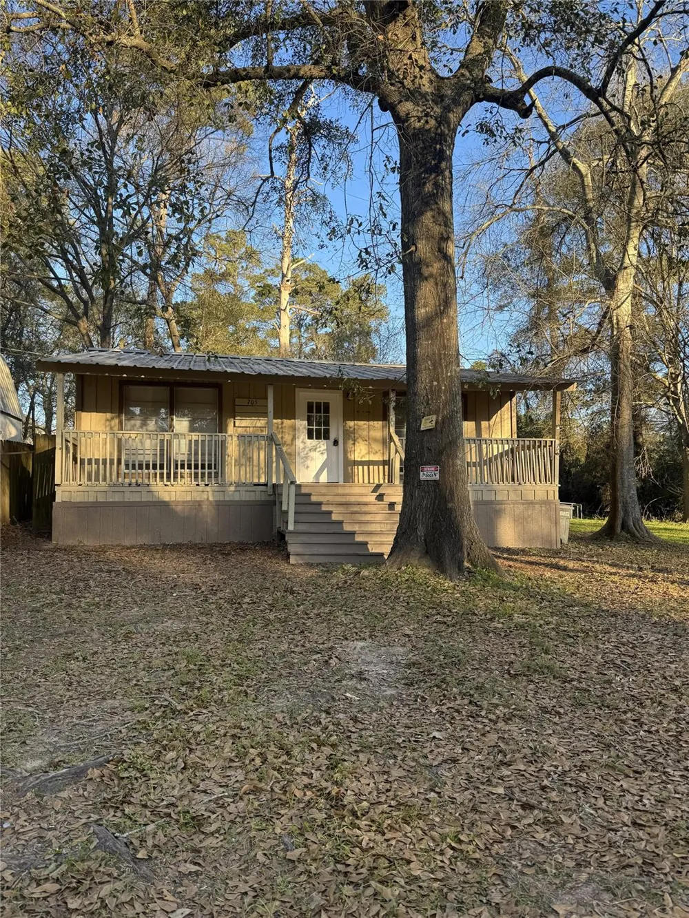 705 Smokey River Bend Conroe, TX 77316