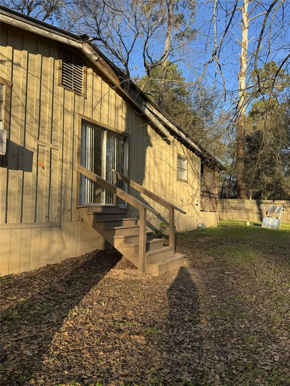 705 Smokey River Bend Conroe, TX 77316