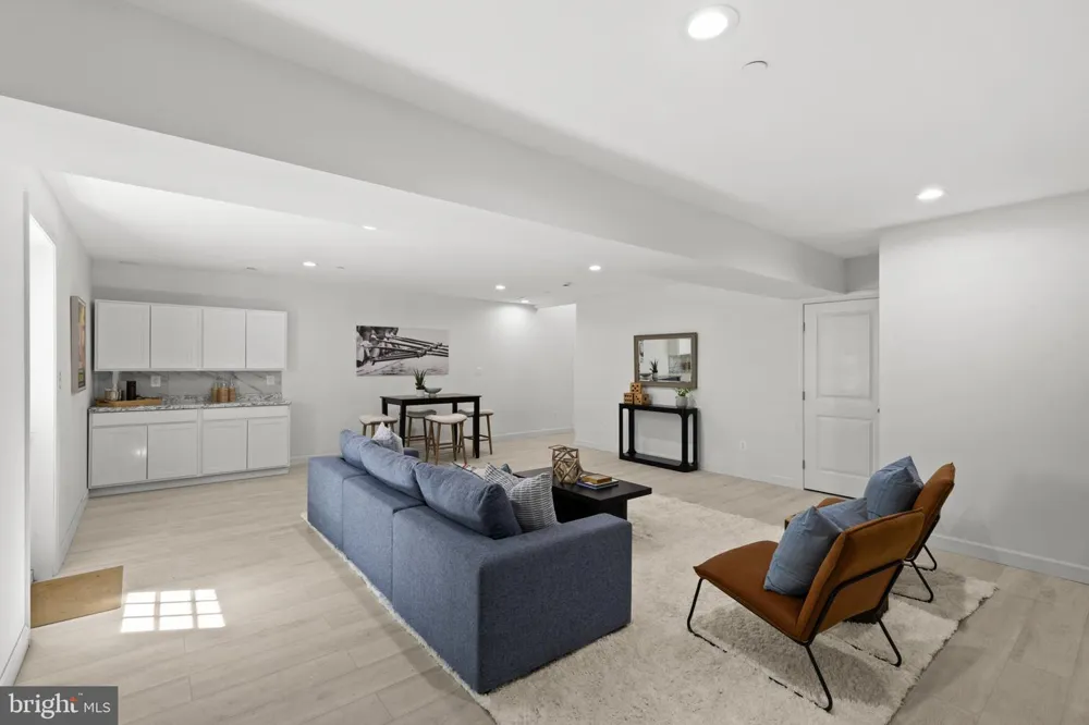 400 JEFFERSON STREET Annapolis, MD 21403